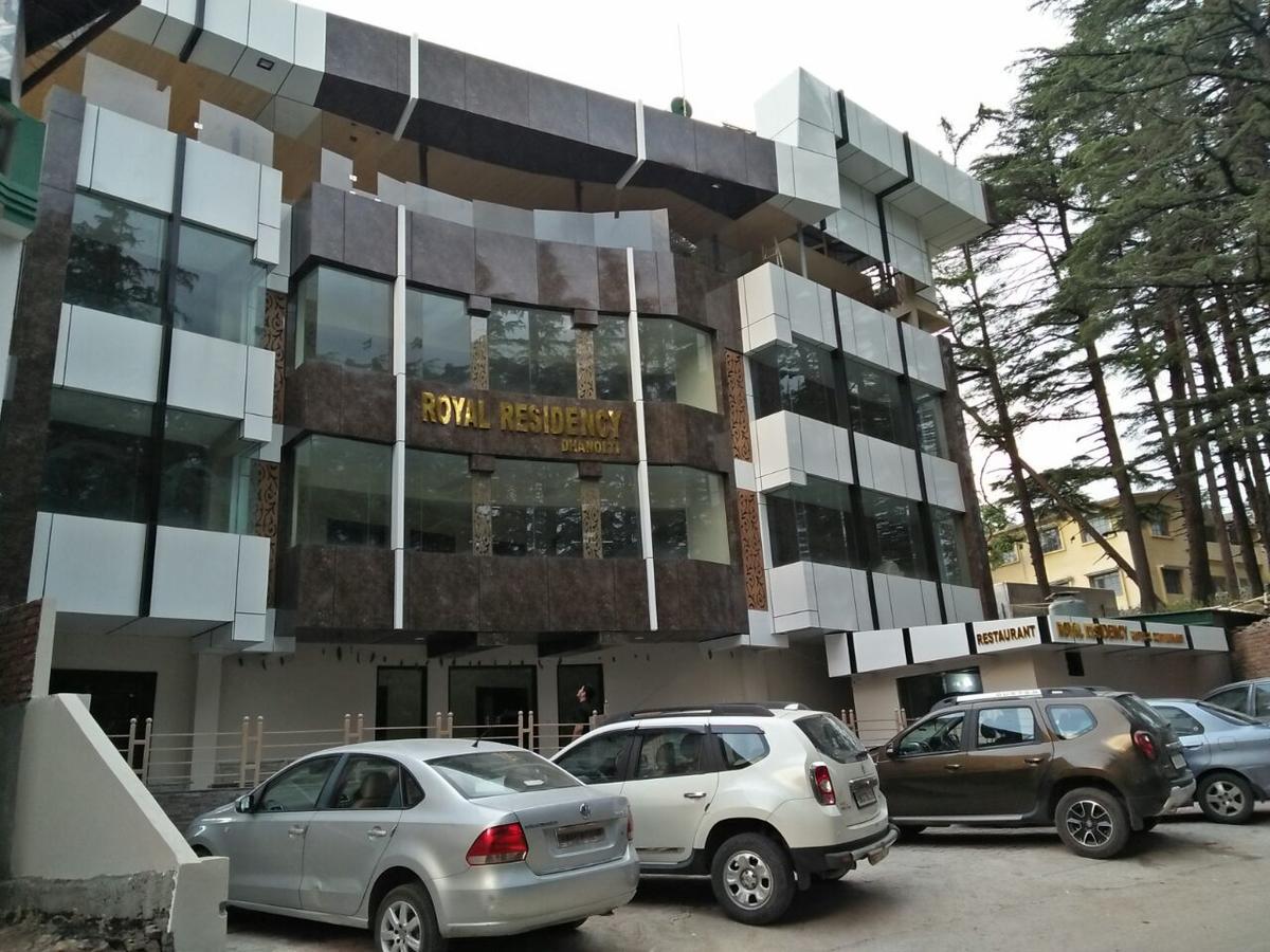 Oyo 11877 Royal Residency Hotel New Tehri Buitenkant foto