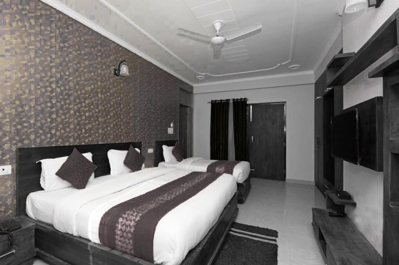 Oyo 11877 Royal Residency Hotel New Tehri Buitenkant foto